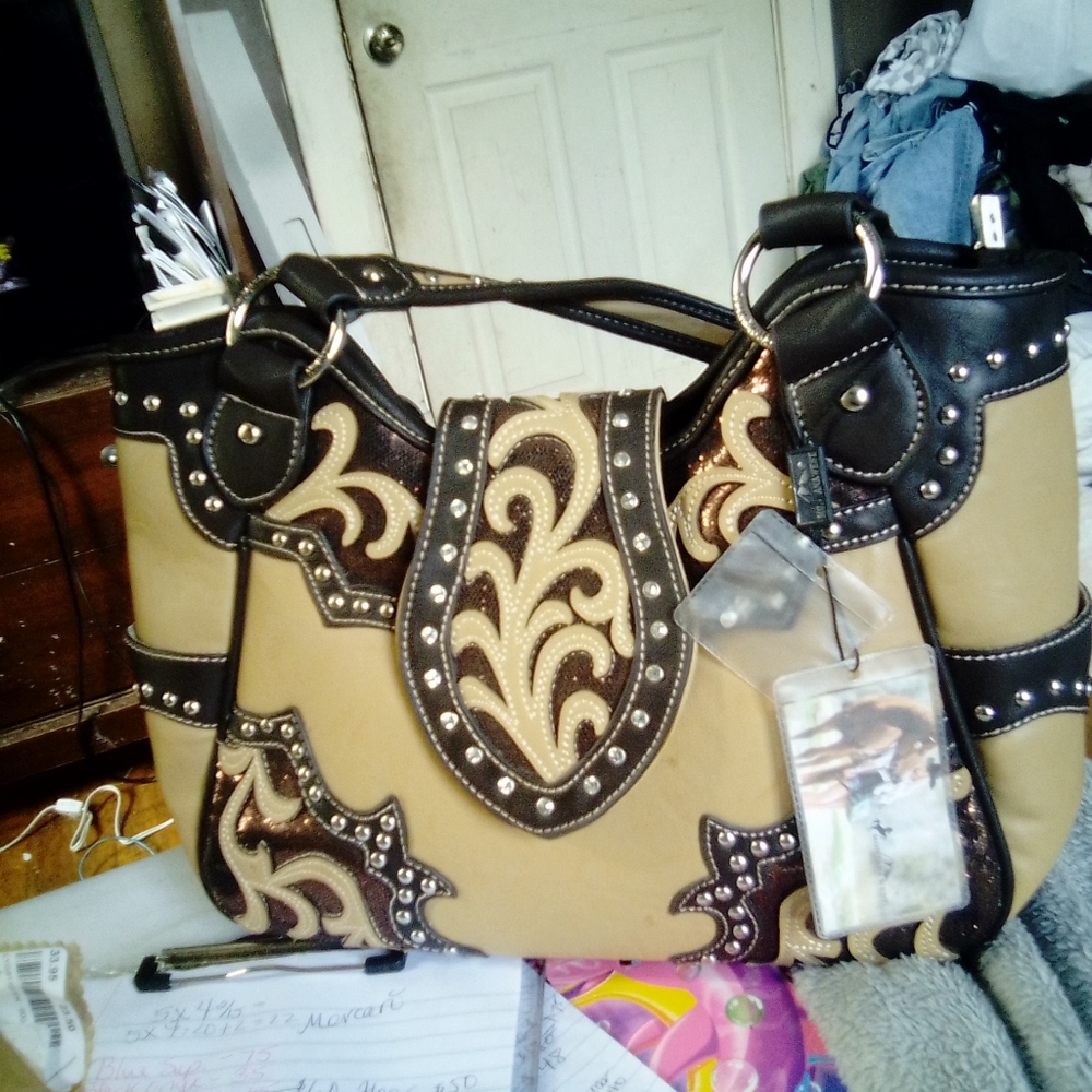 Montana west purse NWT asking $60 or best offer